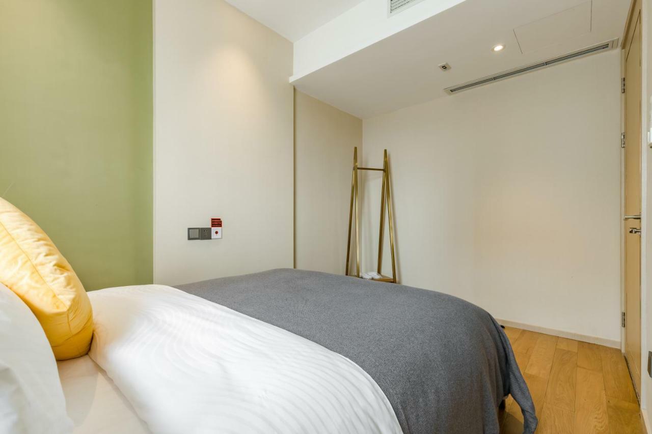 Tianfu In Service Apartement Csengtu Kültér fotó